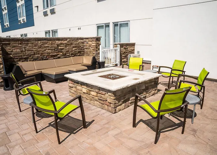 Springhill Suites By Marriott Woodbridge
