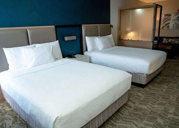 Springhill Suites By Marriott Woodbridge