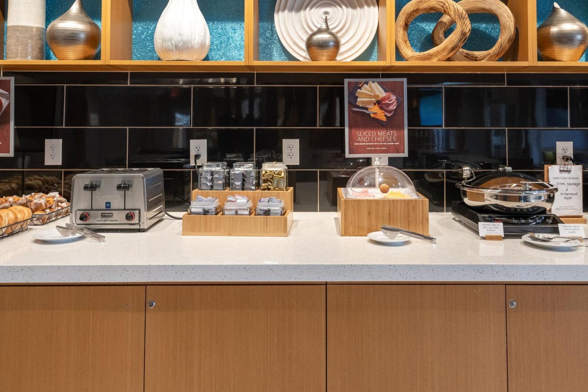 Springhill By Marriott 3*