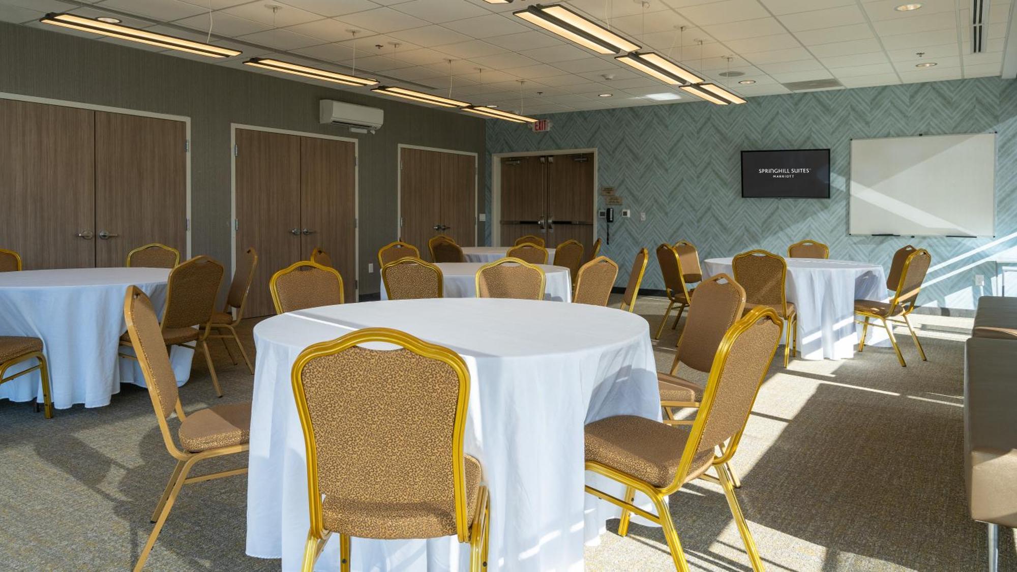 Springhill By Marriott Hotel 3*
