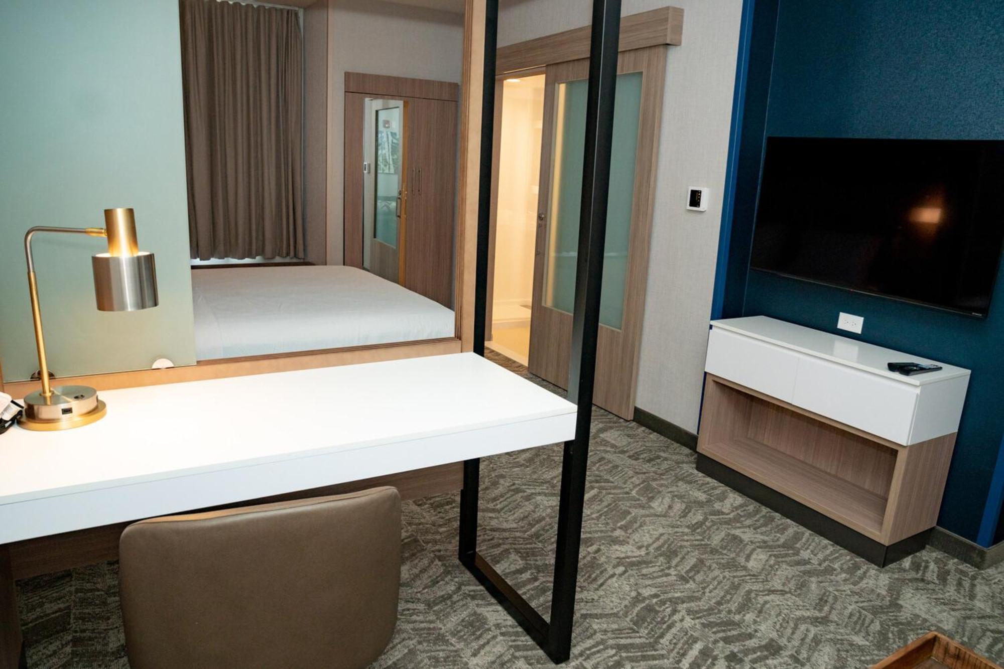 Springhill By Marriott Hotel