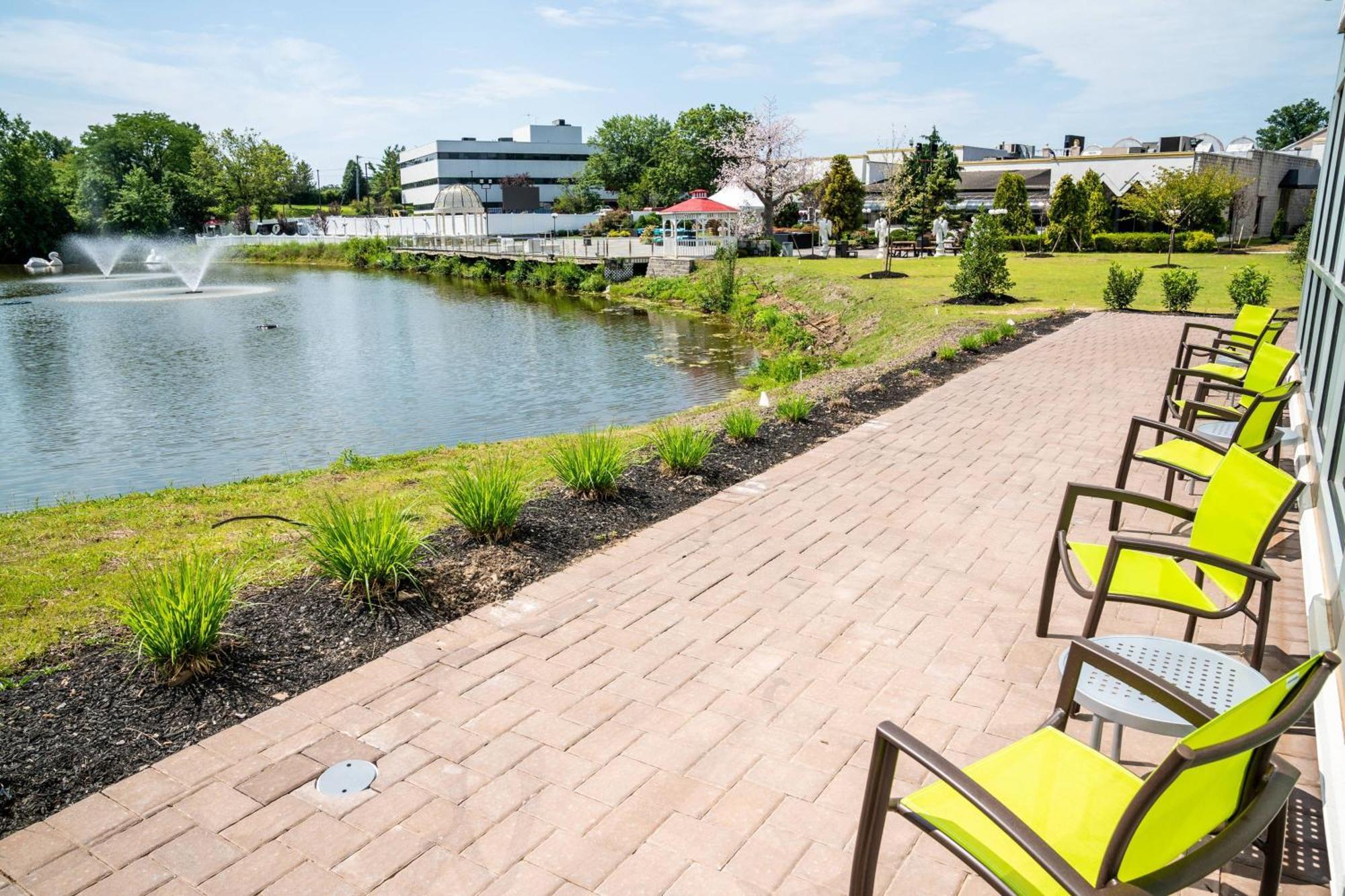 Springhill By Marriott 3*